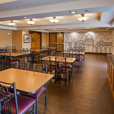 Best Western East Towne Suites Madison Buitenkant foto